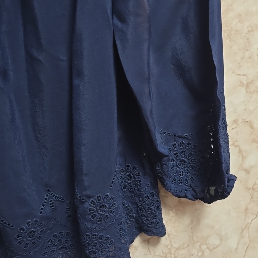 Lucky Brand | Women's | Off The Shoulder | Top | Size L - Picture 3 of 5